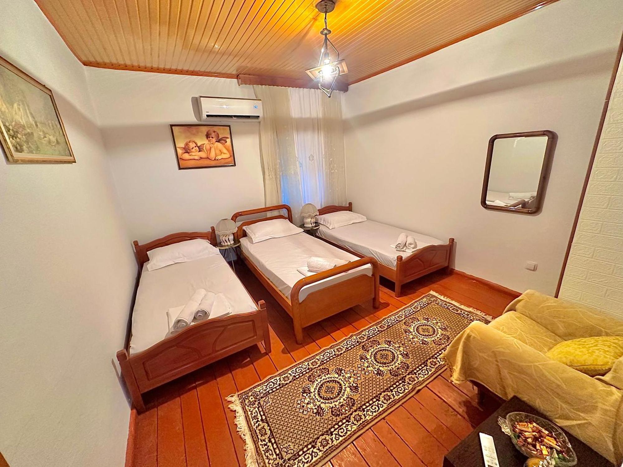 Grandpas House Hotel Gjirokastër Eksteriør billede